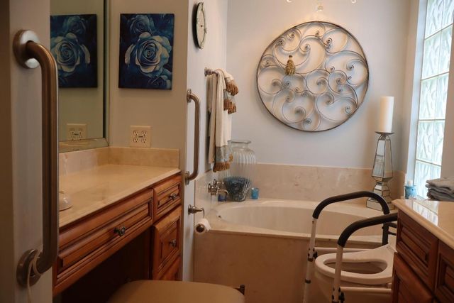 8259 Nevis Place, Wellington, FL 33414