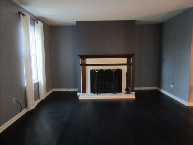 152 Aberdeen Dr, Mccandless, PA 15237
