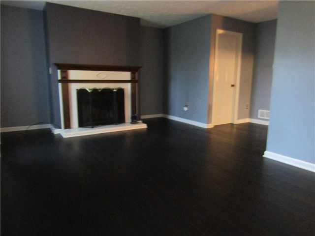 152 Aberdeen Dr, Mccandless, PA 15237