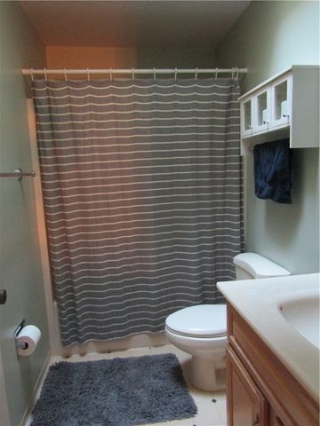 152 Aberdeen Dr, Mccandless, PA 15237