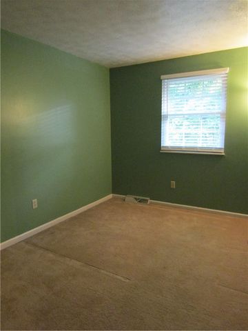 152 Aberdeen Dr, Mccandless, PA 15237