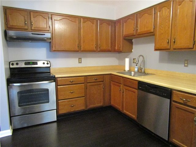 152 Aberdeen Dr, Mccandless, PA 15237