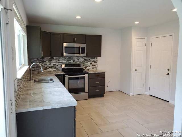 11424 Pine Mesa, San Antonio, TX 78245