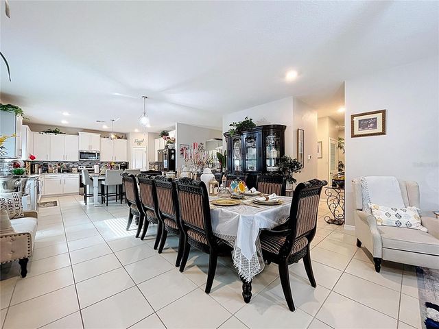 472 NW 6TH AVENUE NW, Ruskin, FL 33570