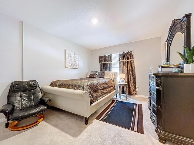 472 NW 6TH AVENUE NW, Ruskin, FL 33570