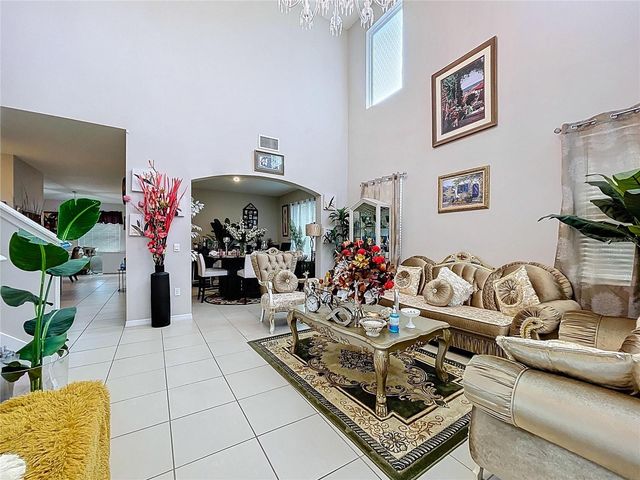 472 NW 6TH AVENUE NW, Ruskin, FL 33570