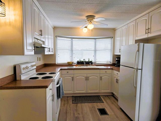 3213 SYCAMORE TERRACE, Sarasota, FL 34237