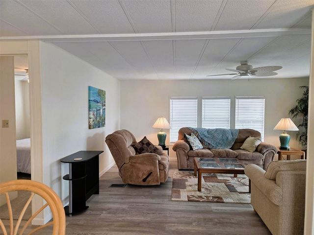 3213 SYCAMORE TERRACE, Sarasota, FL 34237