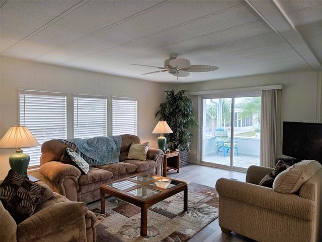 3213 SYCAMORE TERRACE, Sarasota, FL 34237