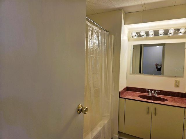 3213 SYCAMORE TERRACE, Sarasota, FL 34237