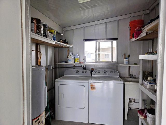 3213 SYCAMORE TERRACE, Sarasota, FL 34237