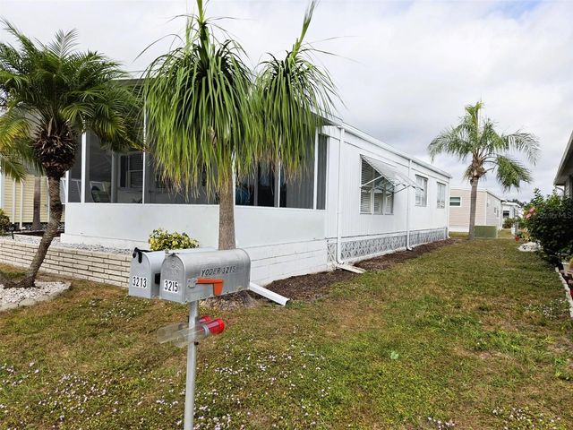 3213 SYCAMORE TERRACE, Sarasota, FL 34237