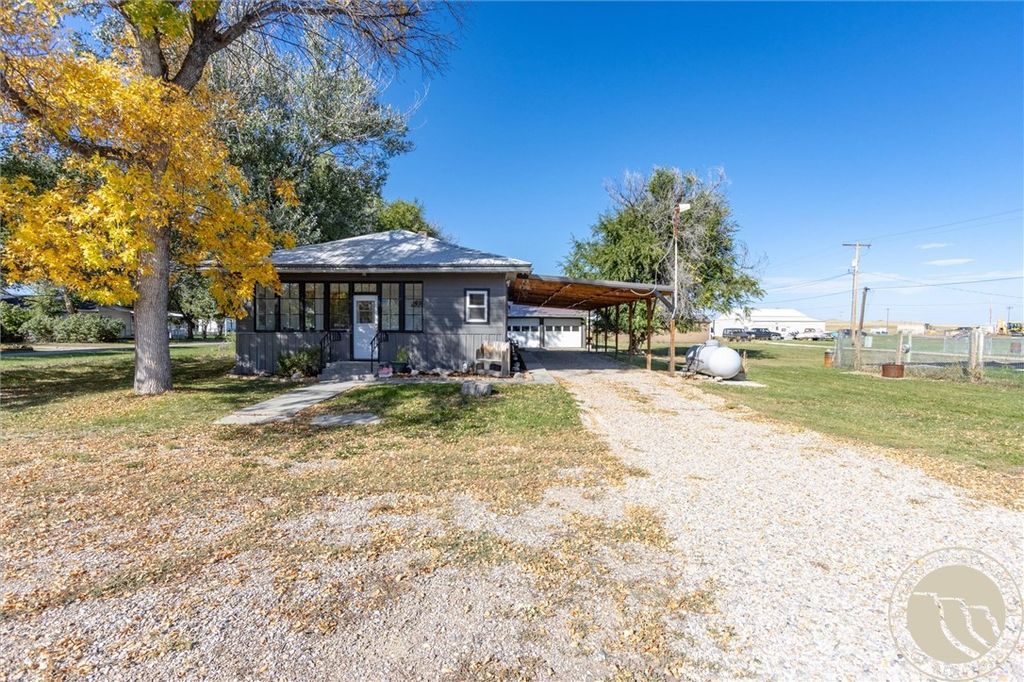 113 First Avenue W, Lavina, MT 59046 photo 1