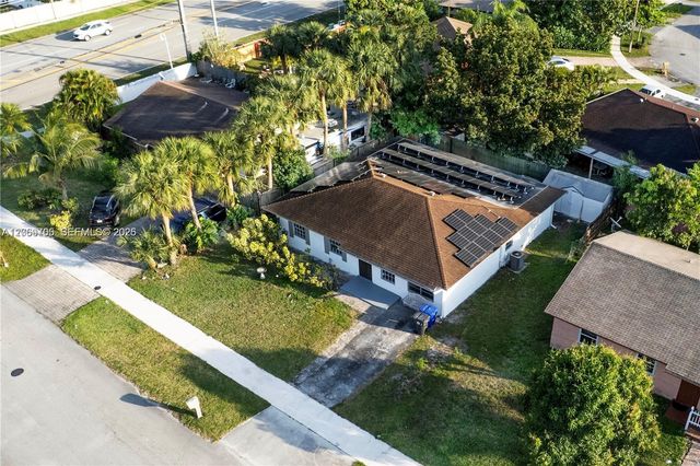 8110 SW 4th Place, North Lauderdale, FL 33068
