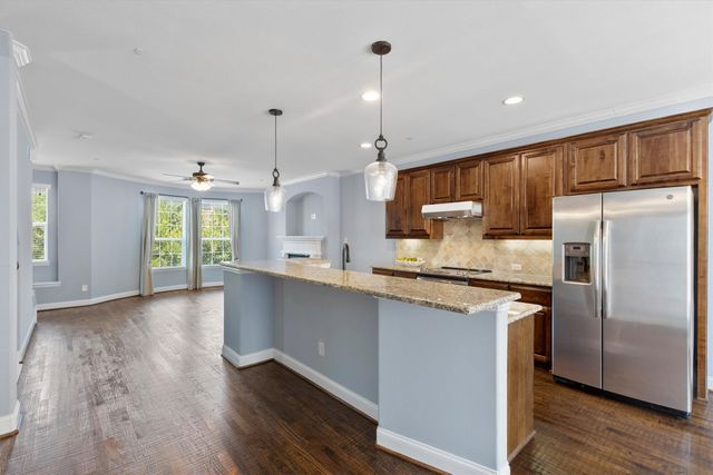 2500 Rockbrook Drive 6C-87, Lewisville, TX 75067