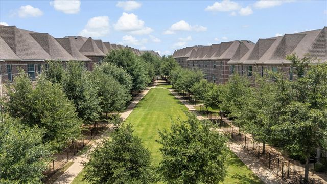 2500 Rockbrook Drive 6C-87, Lewisville, TX 75067