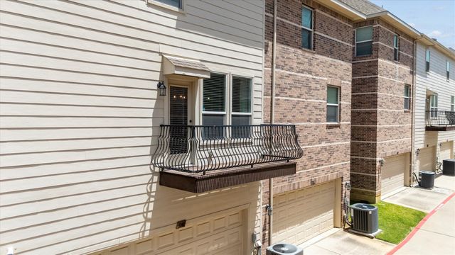 2500 Rockbrook Drive 6C-87, Lewisville, TX 75067