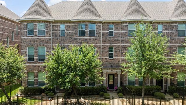 2500 Rockbrook Drive 6C-87, Lewisville, TX 75067