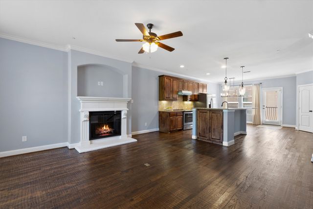 2500 Rockbrook Drive 6C-87, Lewisville, TX 75067