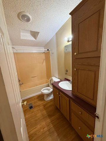 136 Sonnyland Drive, Canyon Lake, TX 78133