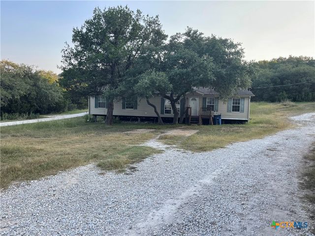 136 Sonnyland Drive, Canyon Lake, TX 78133