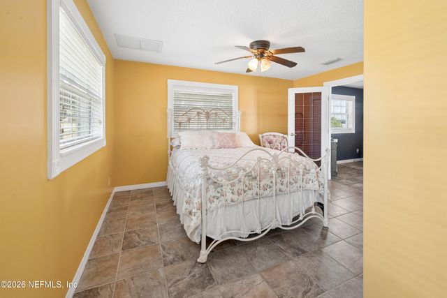 7932 SW COUNTY ROAD 18, Hampton, FL 32044