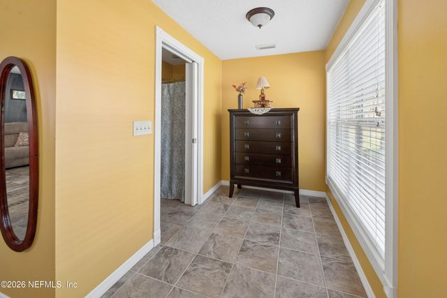 7932 SW COUNTY ROAD 18, Hampton, FL 32044