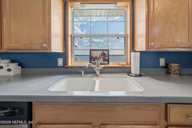 7932 SW COUNTY ROAD 18, Hampton, FL 32044