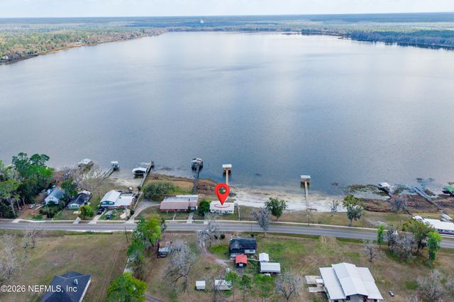 7932 SW COUNTY ROAD 18, Hampton, FL 32044