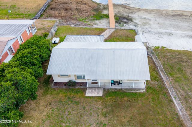 7932 SW COUNTY ROAD 18, Hampton, FL 32044