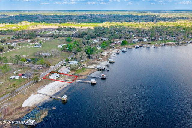 7932 SW COUNTY ROAD 18, Hampton, FL 32044