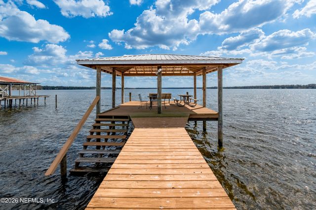 7932 SW COUNTY ROAD 18, Hampton, FL 32044