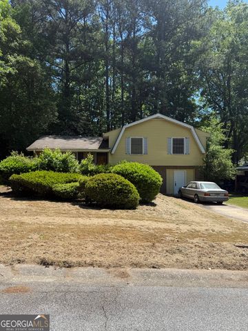 8318 Magnolia Drive, Jonesboro, GA 30238