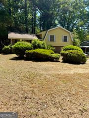 8318 Magnolia Drive, Jonesboro, GA 30238