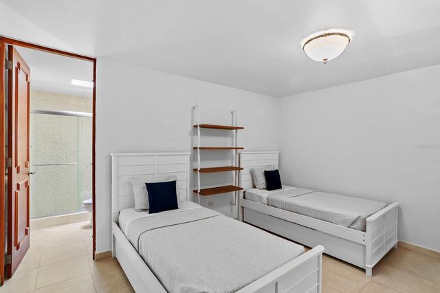 71 CAMINO DE LAS CALANDRIAS, Dorado, PR 00646