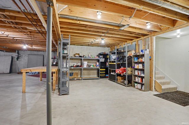 53303 Red Oak Court, Bristol, IN 46507
