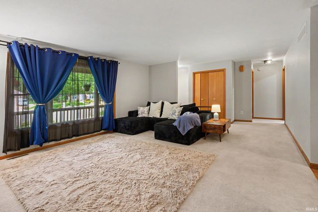 53303 Red Oak Court, Bristol, IN 46507