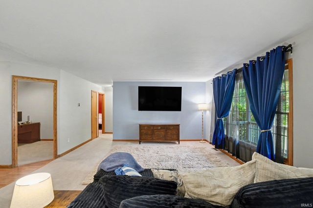 53303 Red Oak Court, Bristol, IN 46507