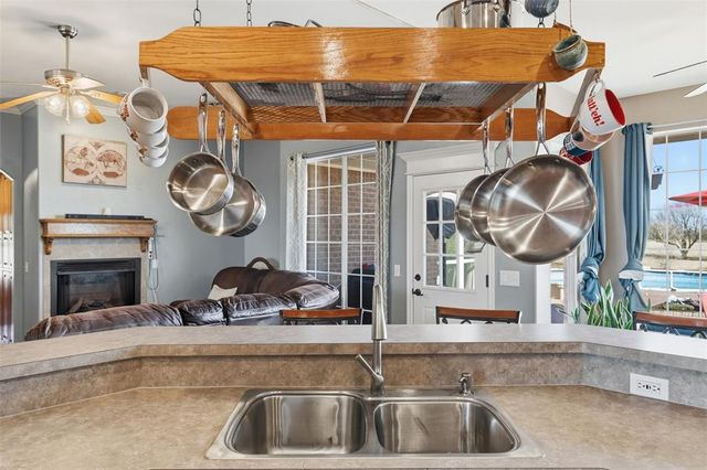 1700 Sandpiper Drive, Blanchard, OK 73010