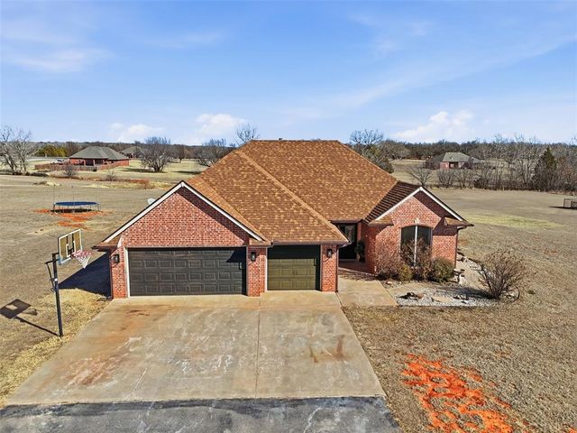 1700 Sandpiper Drive, Blanchard, OK 73010
