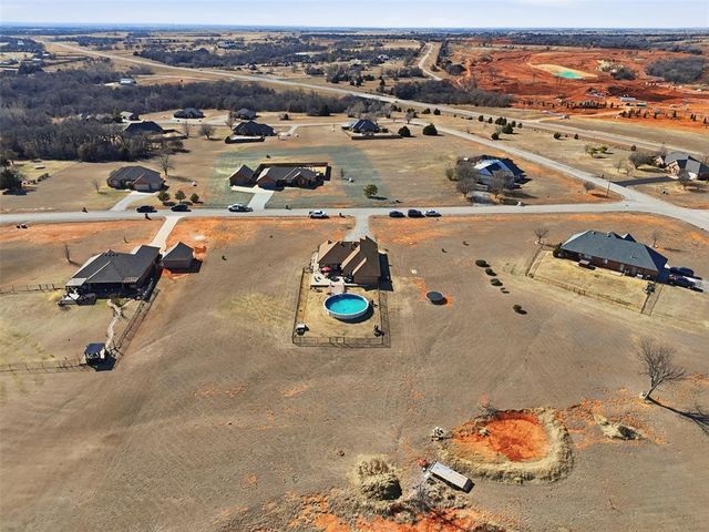 1700 Sandpiper Drive, Blanchard, OK 73010