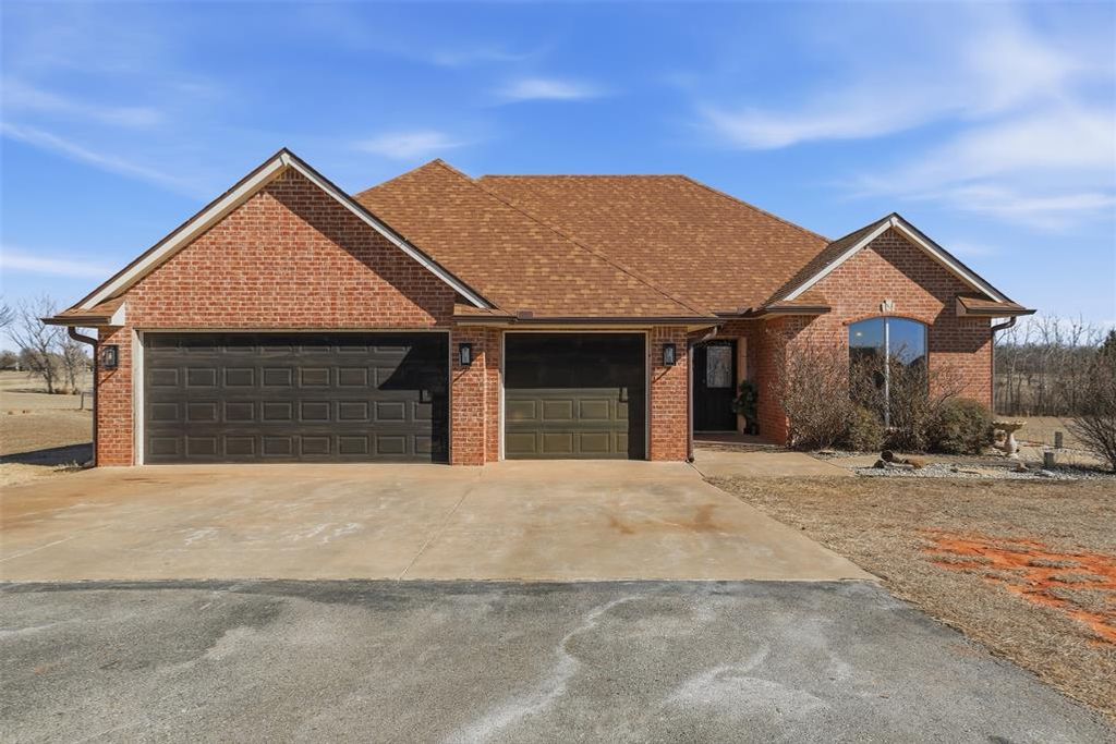1700 Sandpiper Drive, Blanchard, OK 73010