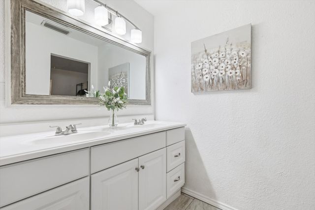 228 Wildfire Drive, Lewisville, TX 75067