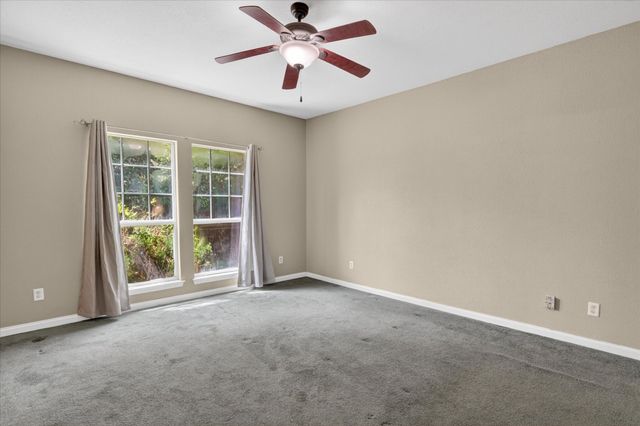 206 Water Oak Lane, Weatherford, TX 76086