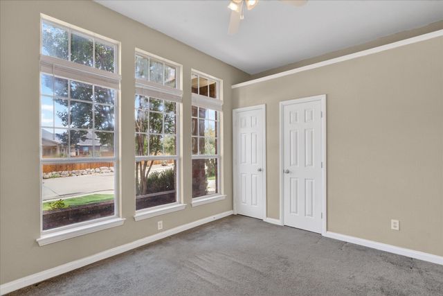 206 Water Oak Lane, Weatherford, TX 76086