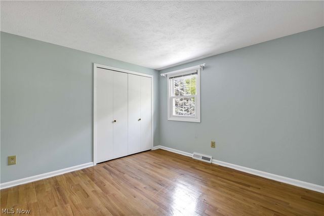 367 Bar Harbor Drive, Bay Village, OH 44140