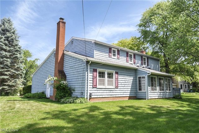 367 Bar Harbor Drive, Bay Village, OH 44140