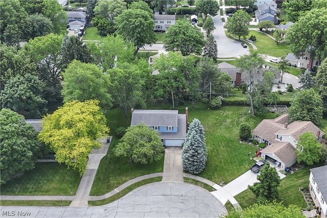 367 Bar Harbor Drive, Bay Village, OH 44140