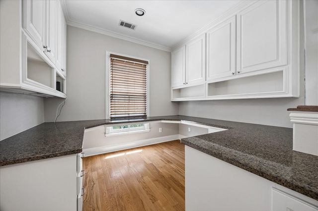 6604 Kelvin Drive, Houston, TX 77030
