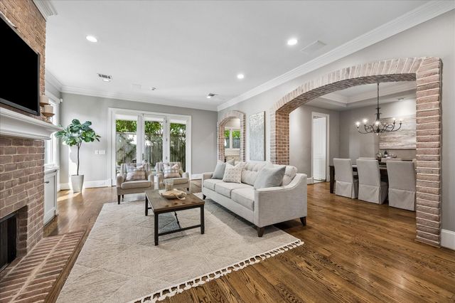 6604 Kelvin Drive, Houston, TX 77030